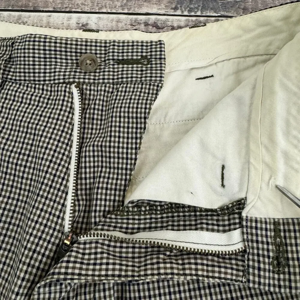 Vintage Banana Republic Shorts Men's 30 Plaid Flat Front Safari